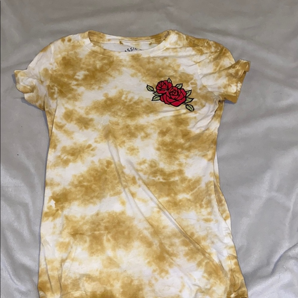 Yellow tie dye t-shirt